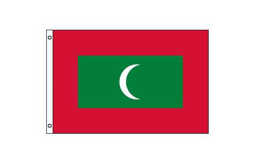 Maldives flag 600 x 900 | Medium Maldives flag